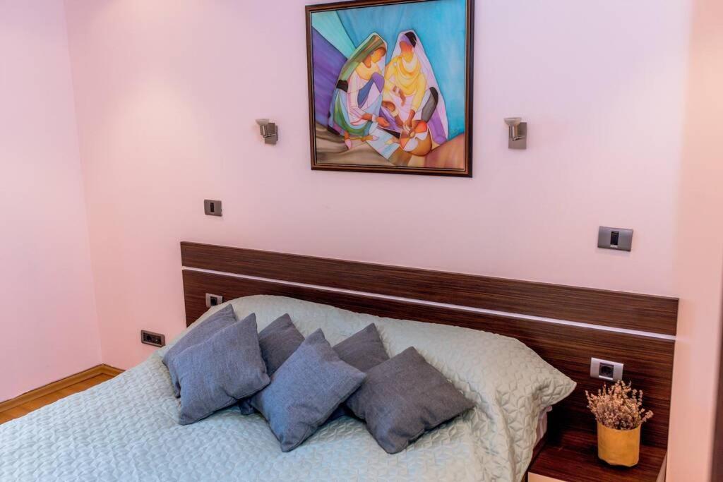 Sea View Apartment Next To Sea Garden And Beach Varna Exterior foto