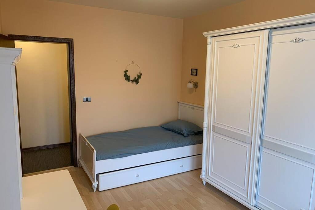 Sea View Apartment Next To Sea Garden And Beach Varna Exterior foto